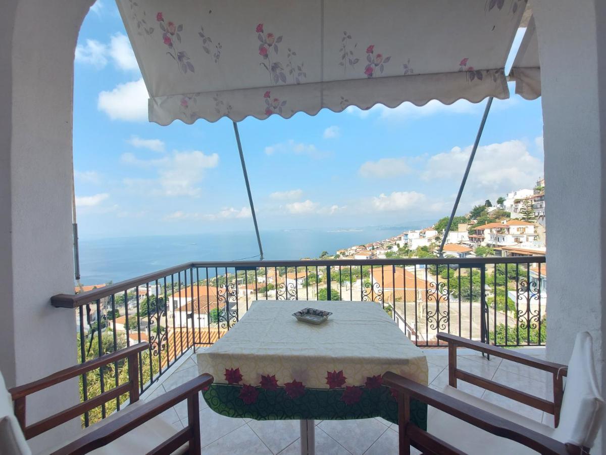 George'S Apartment Loutraki  외부 사진